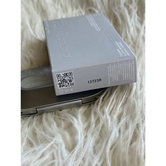 R.E.M Beauty Midnight Shadows Eyeshadow Palette Babydoll - Picture 10 of 10